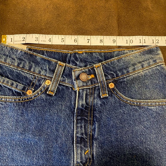 Vintage Levi’s 512 Red Tab high waisted denim shorts,  original tags attached - Picture 9 of 13